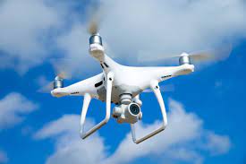 CURSOS DE DRONE - AVMAKERS - marketing digital